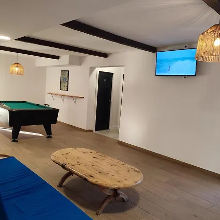 Patos House Bed & Breakfast