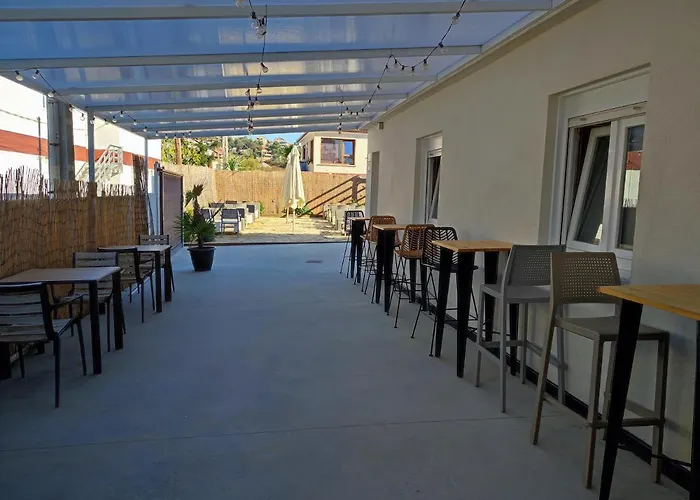 Patos House Bed & Breakfast *